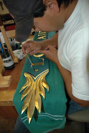 Nicholas Lonborg outlining in black. Photo by Maggie Holtzberg